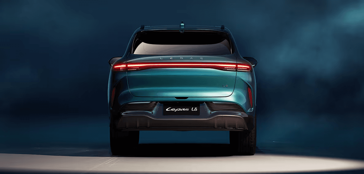 Lepas L8 Rear